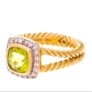 David Yurman Petite Albion Ring 18K Gold Peridot